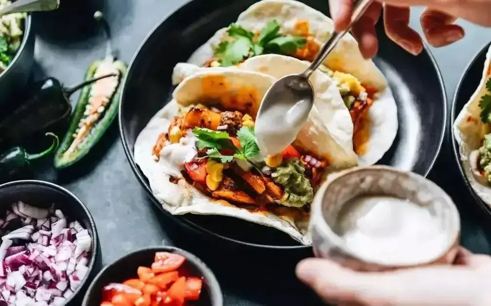 Marmitas Low Carb Para Iniciantes: Praticidade e Sabor Para Começar Sem Complicações