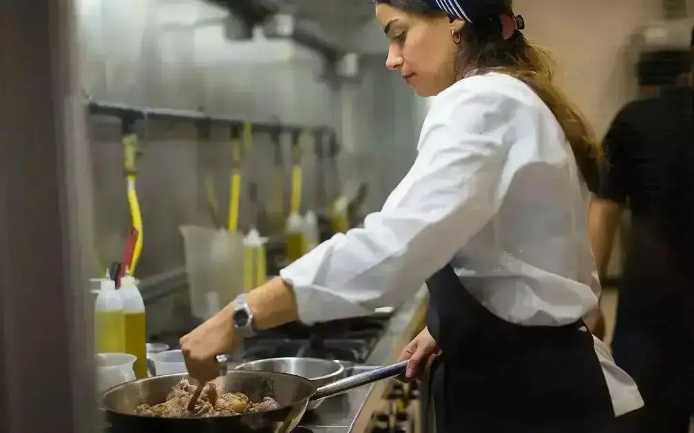O Que é um Gastrônomo? Descubra Como Esse Profissional Transforma Sua Alimentação