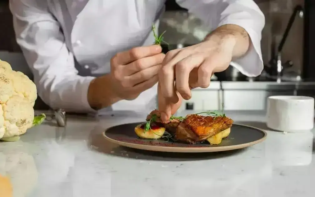 Vantagens de contratar um chef em domicílio