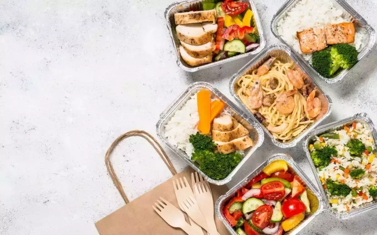Como Descongelar Marmitas Sem Ficar Aguada ou Perder o Sabor