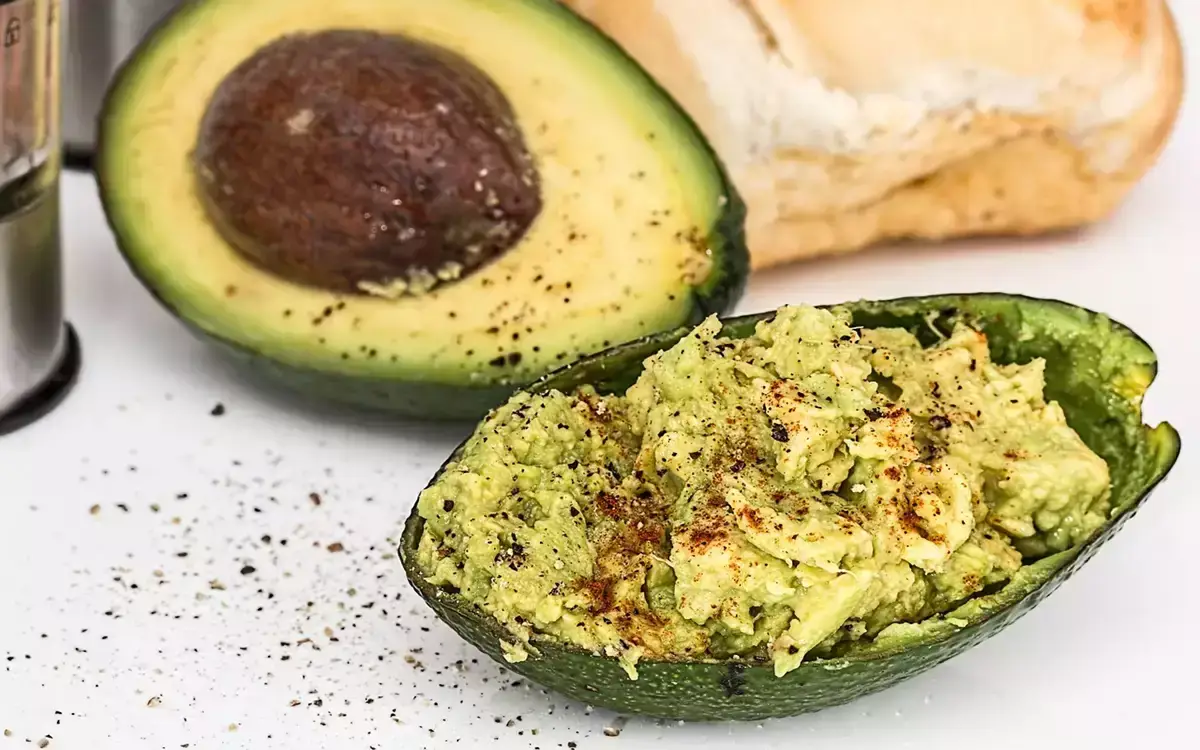 Dieta Mediterrânea: O Que Pode e Não Pode Comer (Guia por Alimento)